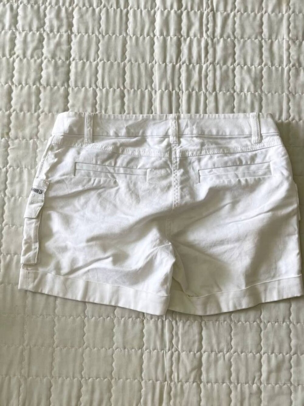 Low Rise Zip Pocket Stretch Shorts - Picture 3 of 5